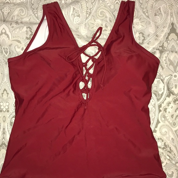 Cupshe One Piece Bathing Suite - Picture 2 of 4